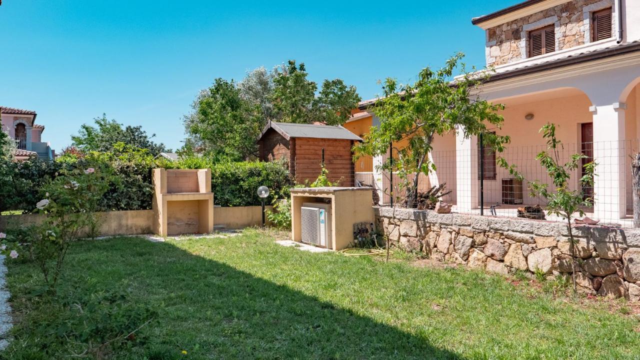 Casa Vacanza La Suaredda سان تيودورو المظهر الخارجي الصورة