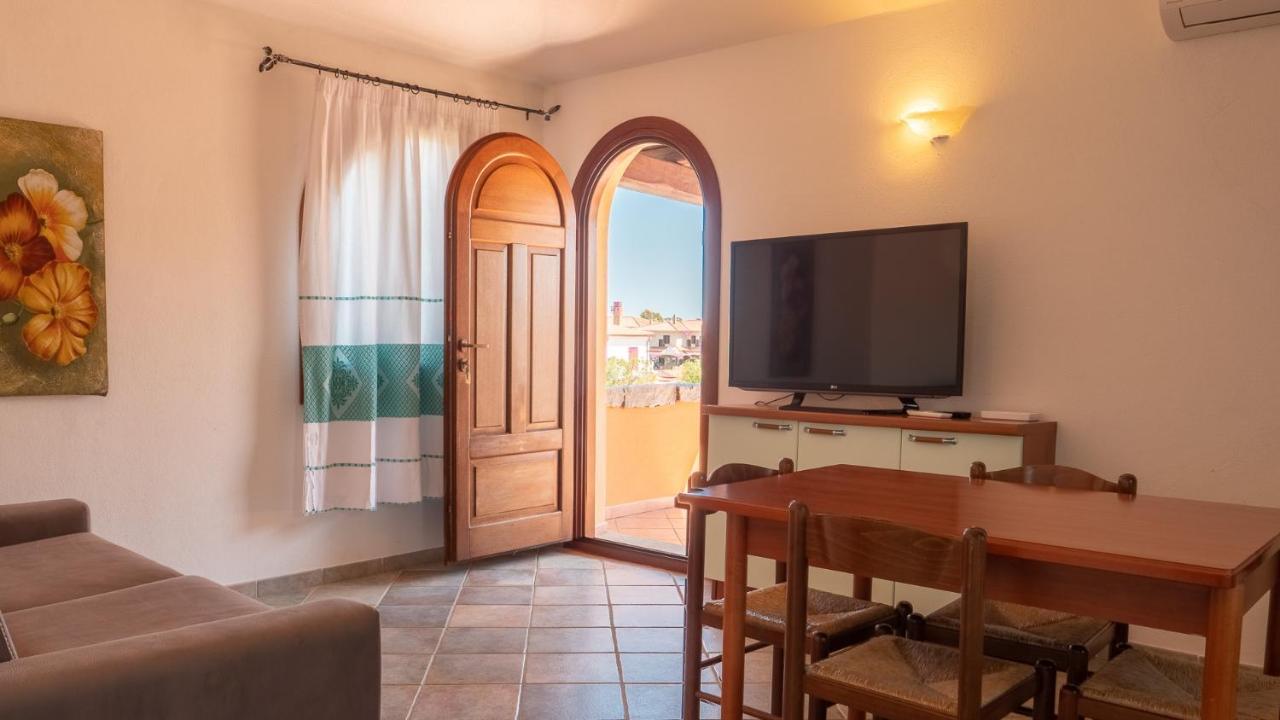 Casa Vacanza La Suaredda سان تيودورو المظهر الخارجي الصورة